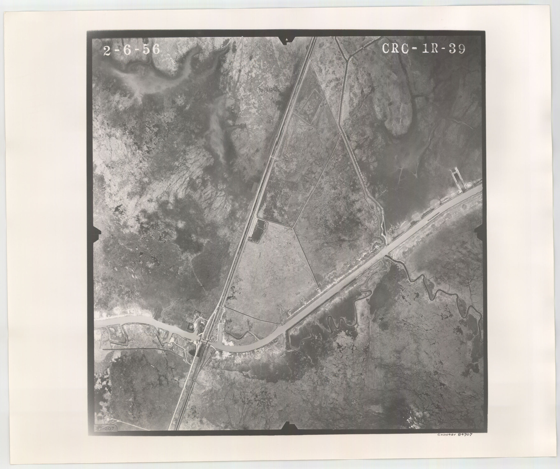 84707, Flight Mission No. CRC-1R, Frame 39, Chambers County, General Map Collection