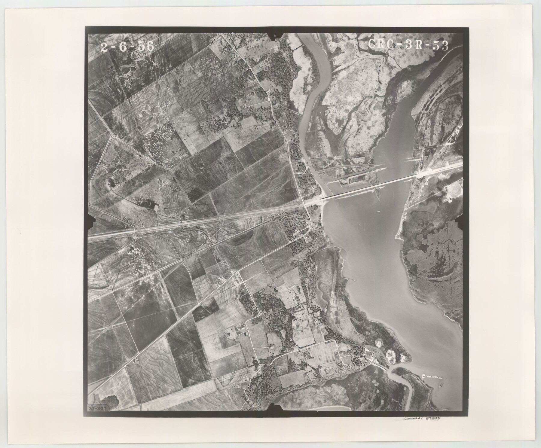 84825, Flight Mission No. CRC-3R, Frame 53, Chambers County, General Map Collection