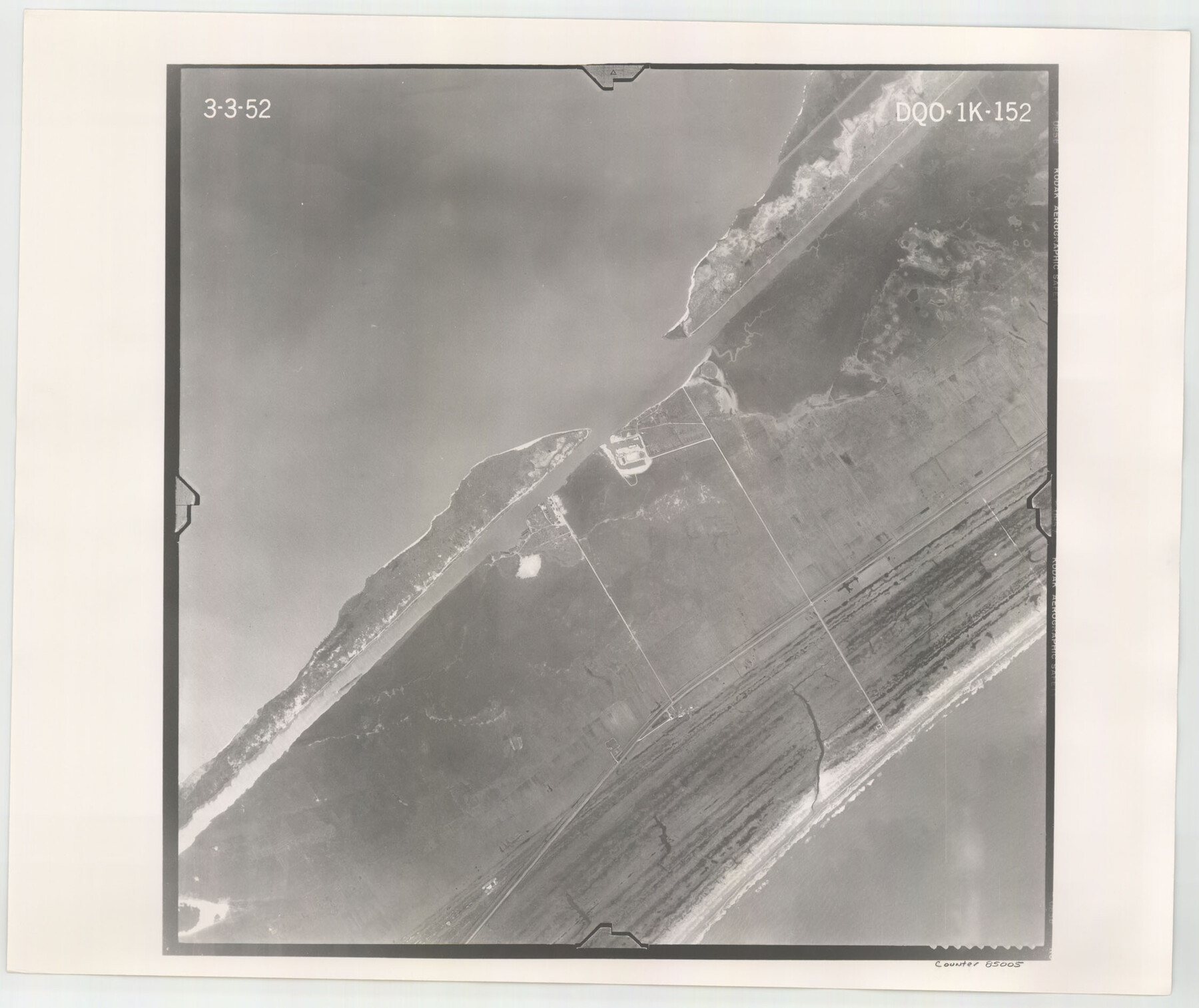 85005, Flight Mission No. DQO-1K, Frame 152, Galveston County, General Map Collection