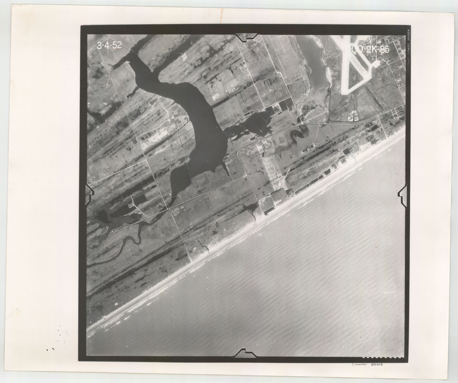 85012, Flight Mission No. DQO-2K, Frame 85, Galveston County, General Map Collection