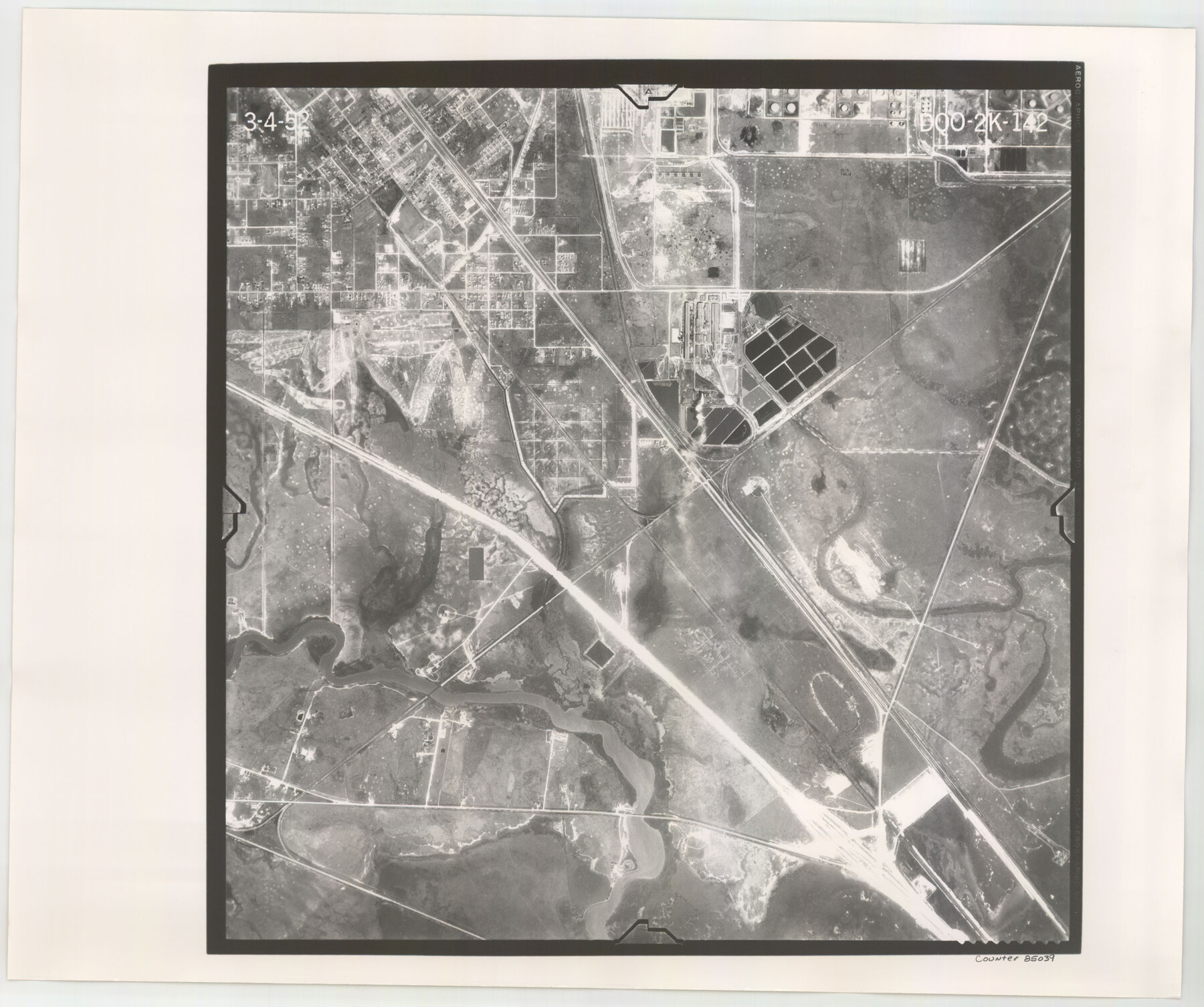 85039, Flight Mission No. DQO-2K, Frame 142, Galveston County, General Map Collection