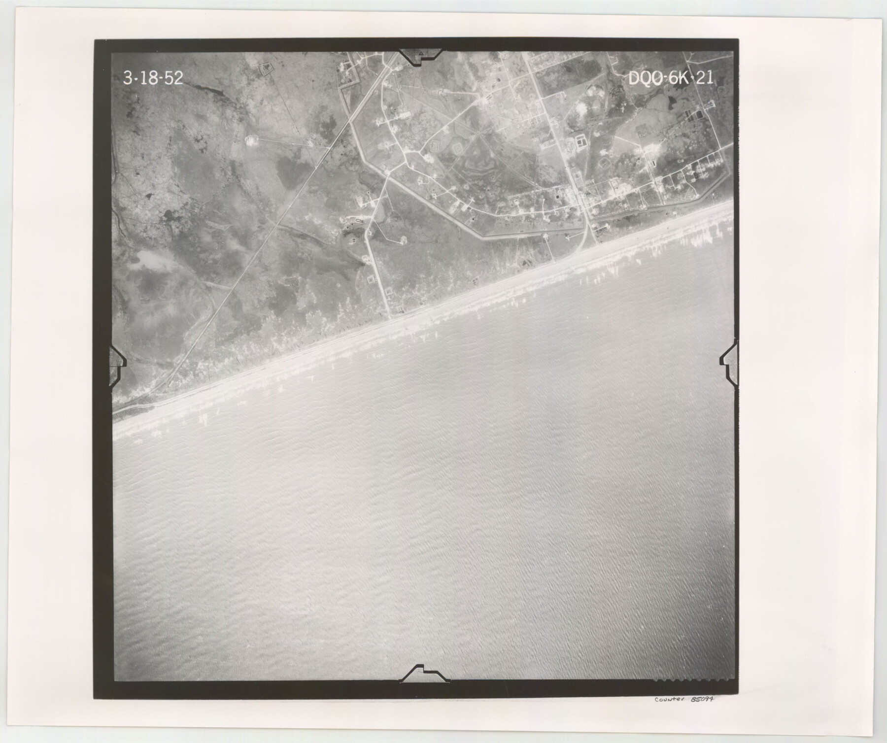 85094, Flight Mission No. DQO-6K, Frame 21, Galveston County, General Map Collection