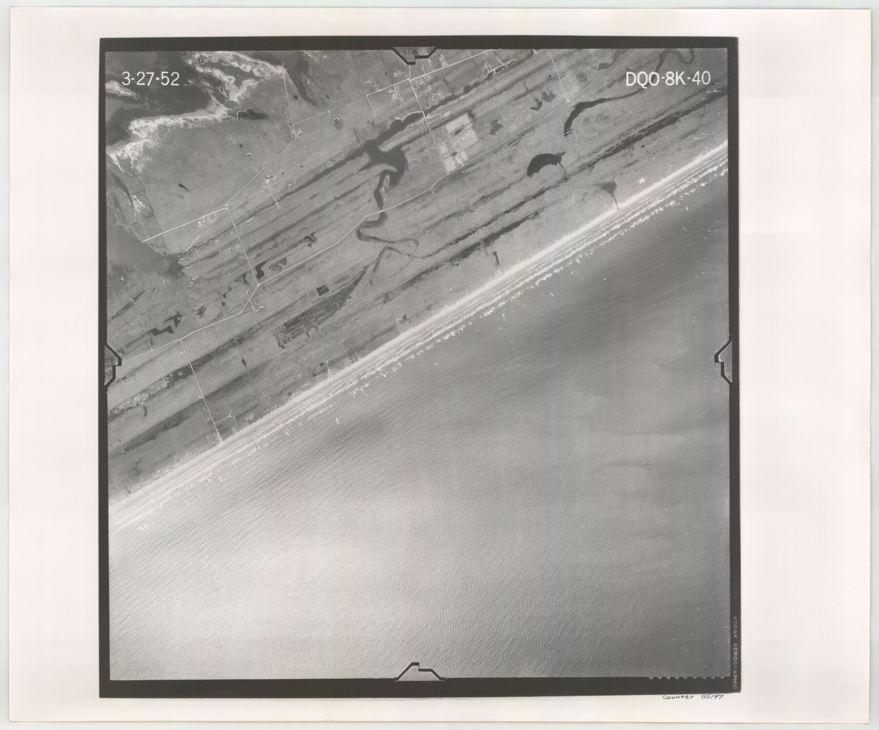 85147, Flight Mission No. DQO-8K, Frame 40, Galveston County, General Map Collection