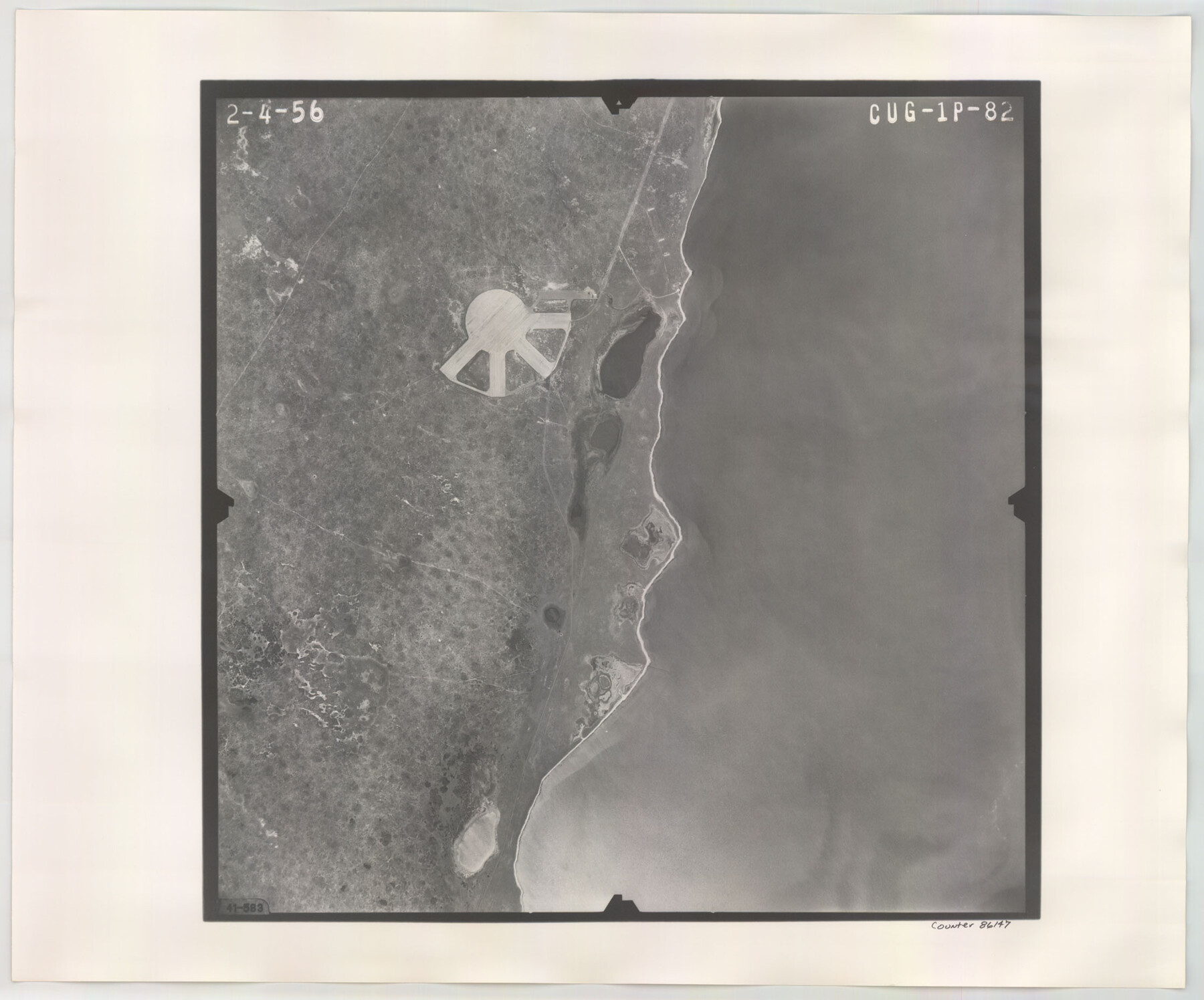 86147, Flight Mission No. CUG-1P, Frame 82, Kleberg County, General Map Collection