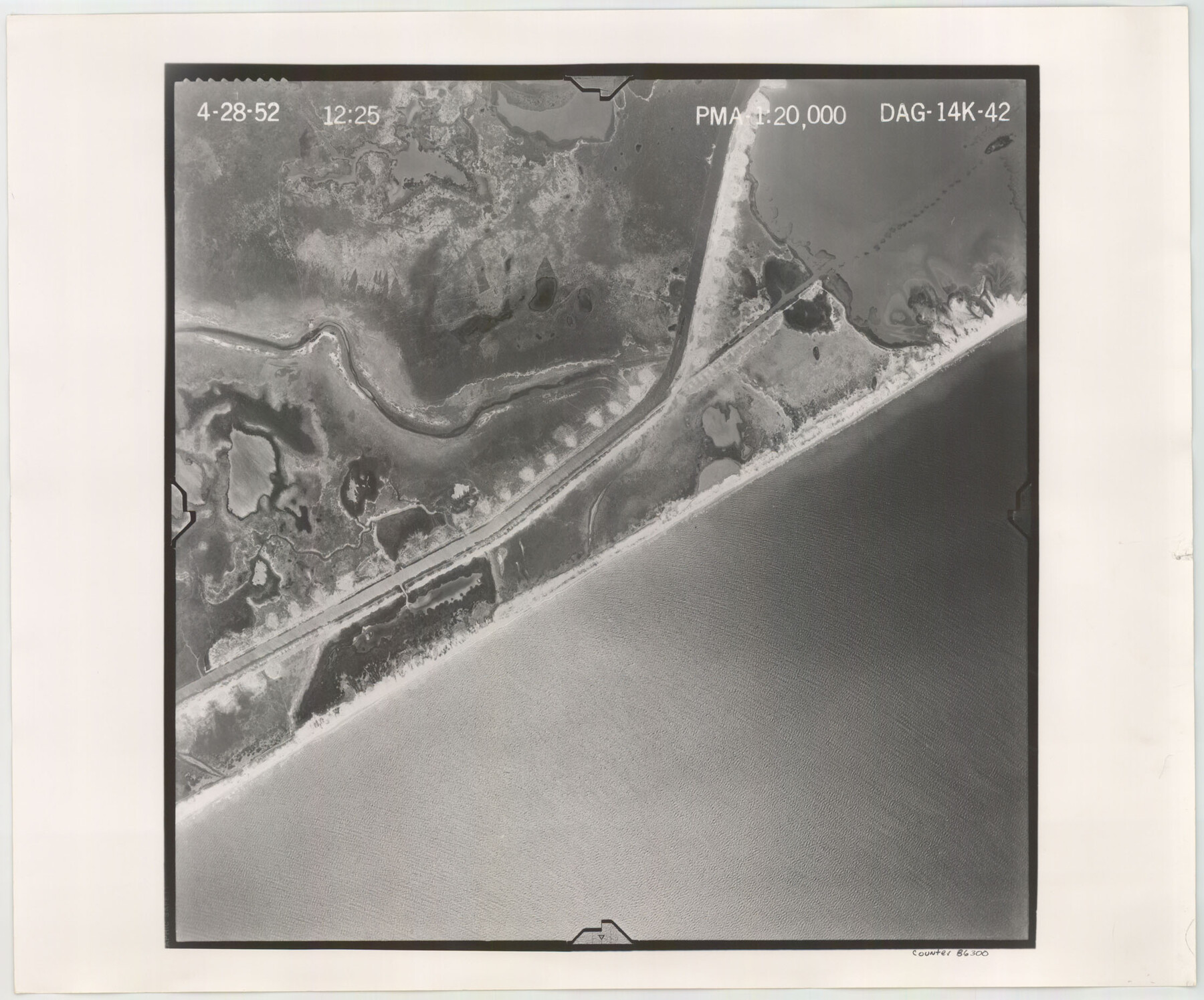 86300, Flight Mission No. DAG-14K, Frame 42, Matagorda County, General Map Collection