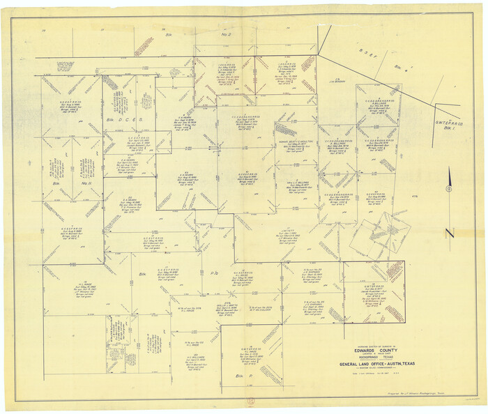 68909, Edwards County Working Sketch 33, General Map Collection