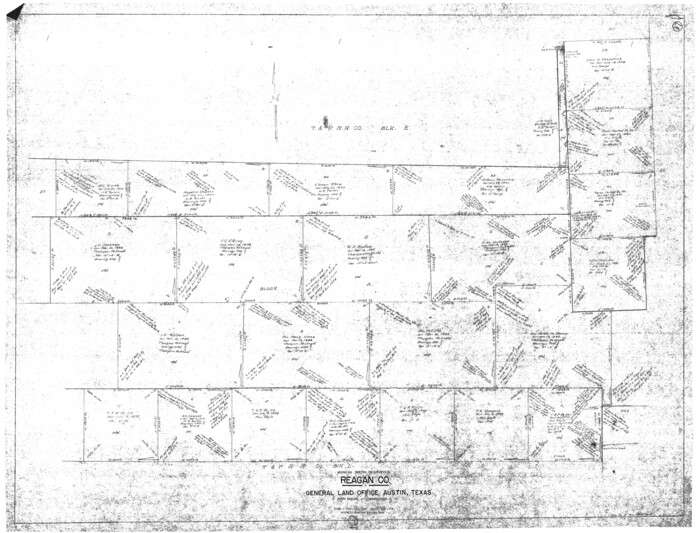 71879, Reagan County Working Sketch 37, General Map Collection