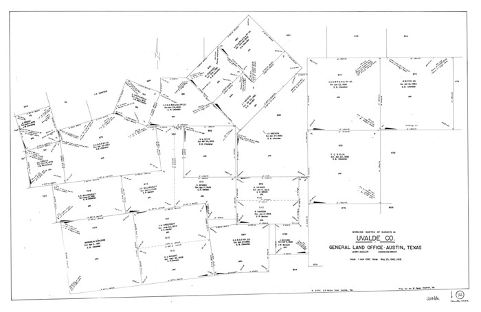 72102, Uvalde County Working Sketch 32, General Map Collection