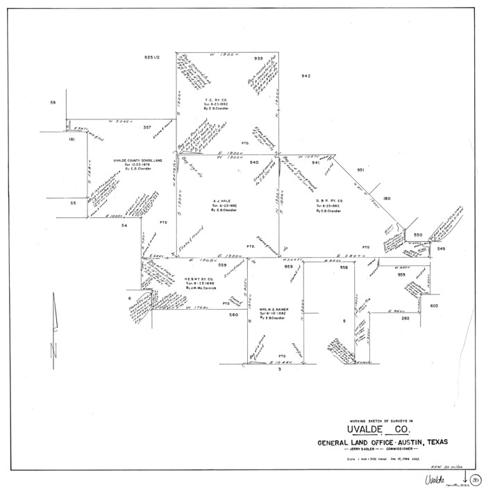72105, Uvalde County Working Sketch 35, General Map Collection