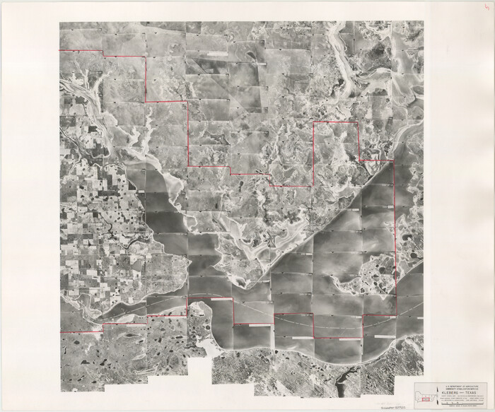 83722, Kleberg County Aerial Photograph Index Sheet 5, General Map Collection