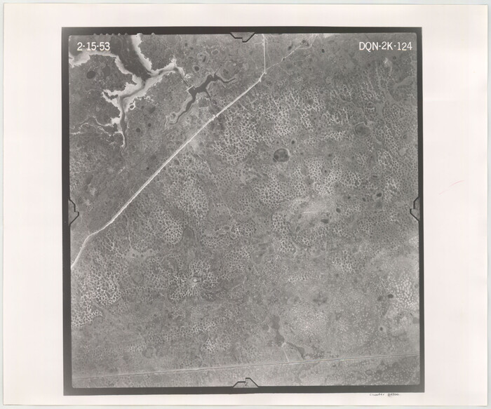 84300, Flight Mission No. DQN-2K, Frame 124, Calhoun County, General Map Collection