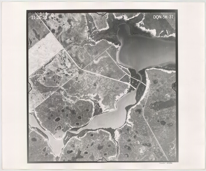 84382, Flight Mission No. DQN-5K, Frame 31, Calhoun County, General Map Collection