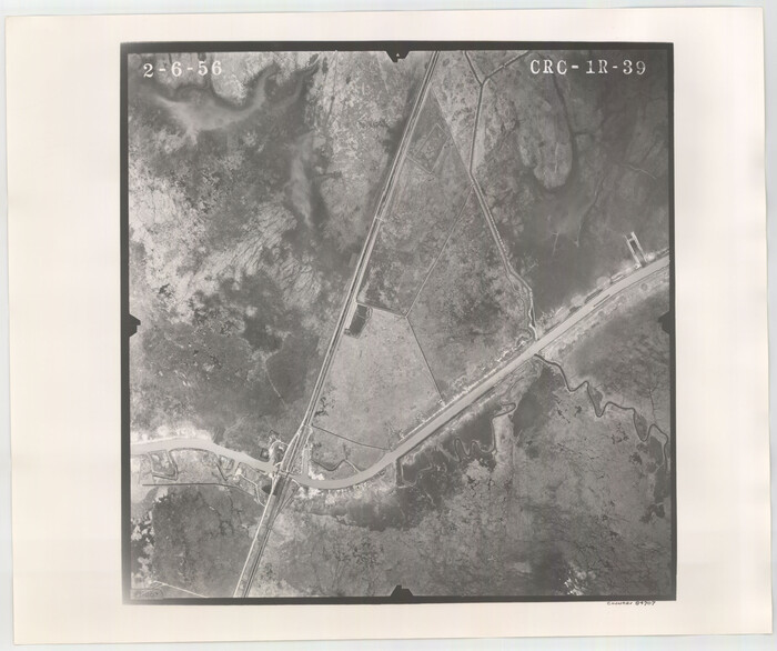 84707, Flight Mission No. CRC-1R, Frame 39, Chambers County, General Map Collection