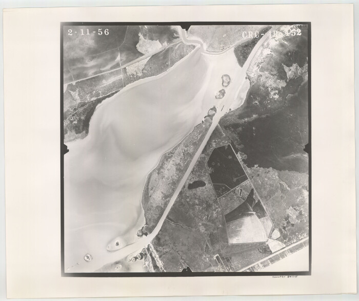 84915, Flight Mission No. CRC-4R, Frame 152, Chambers County, General Map Collection