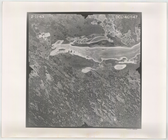85825, Flight Mission No. DCL-4C, Frame 147, Kenedy County, General Map Collection