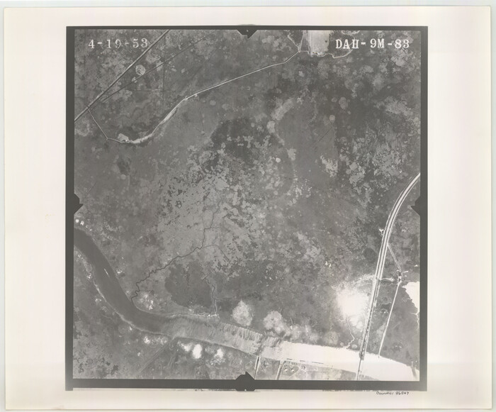 86847, Flight Mission No. DAH-9M, Frame 83, Orange County, General Map Collection