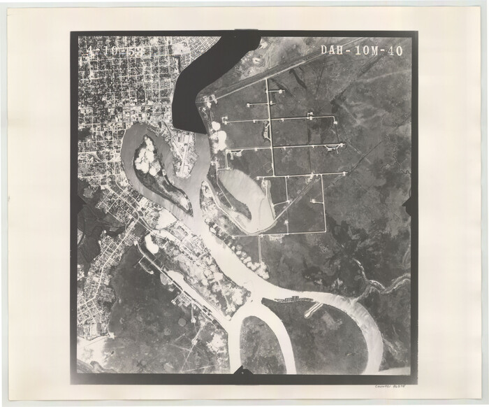 86875, Flight Mission No. DAH-10M, Frame 40, Orange County, General Map Collection